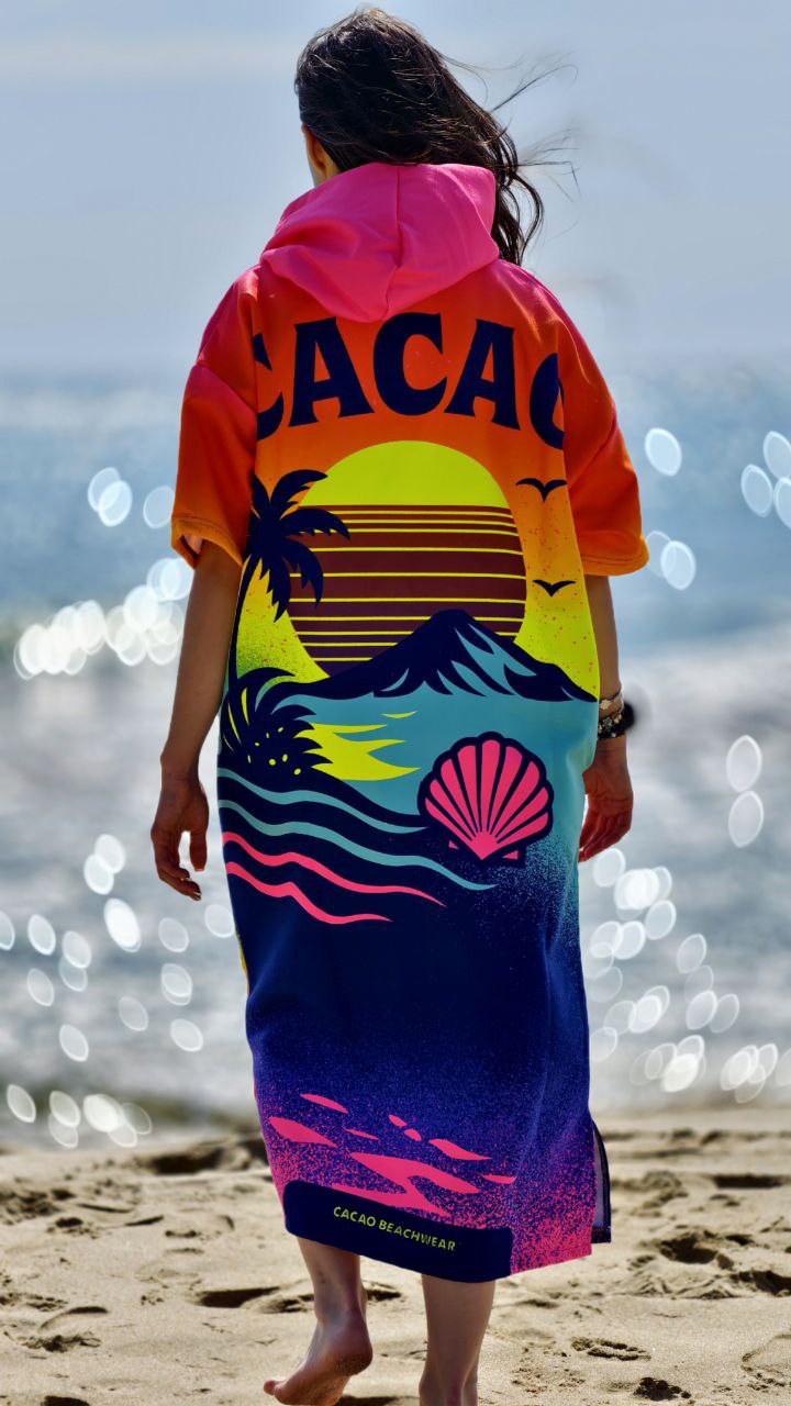 Pink Magic women’s beach poncho towel with hood, zipper and pockets – CACAO Beachwear™