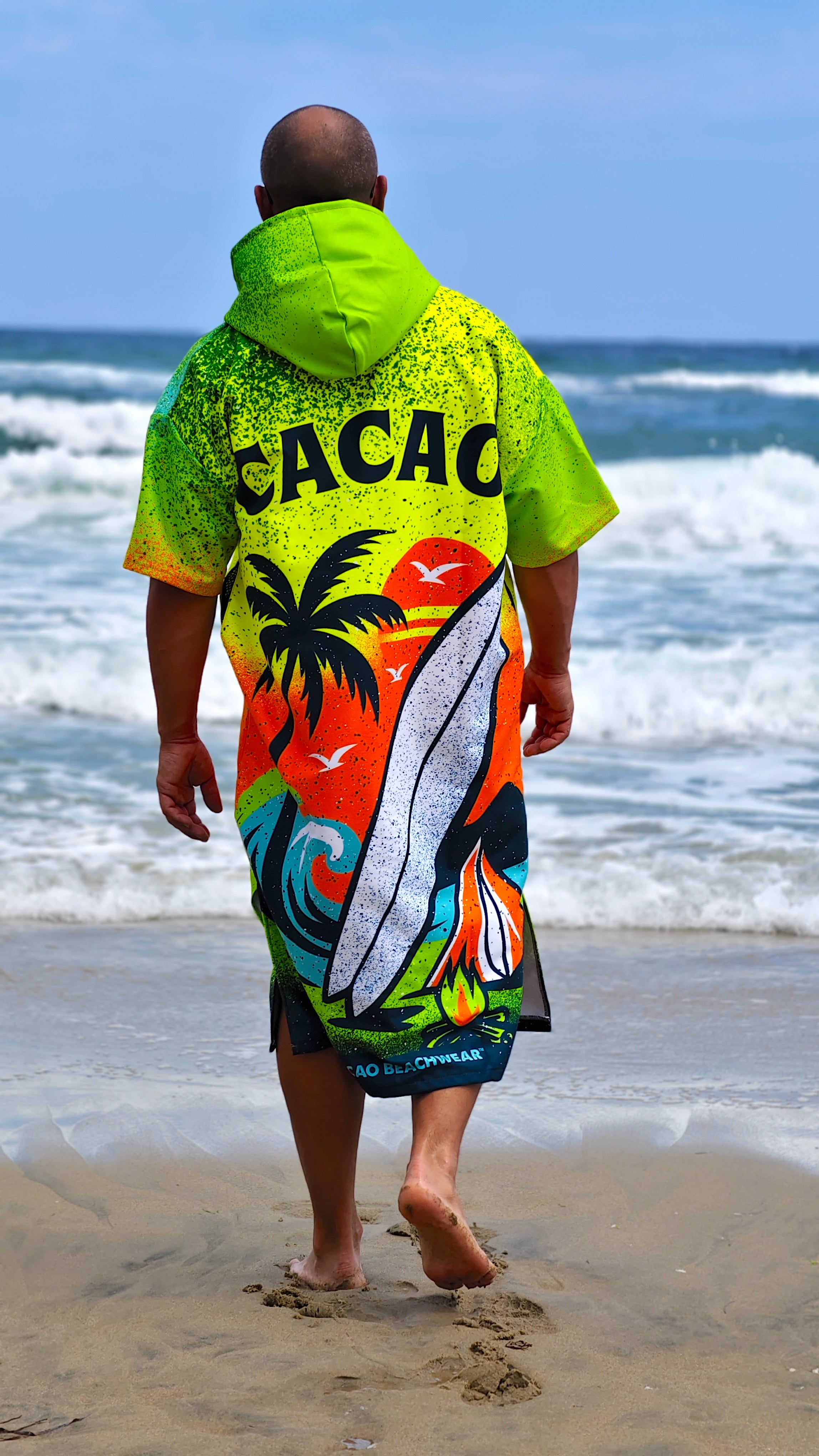 Surf Vibe men’s beach poncho towel with hood, zipper and pockets – CACAO Beachwear™