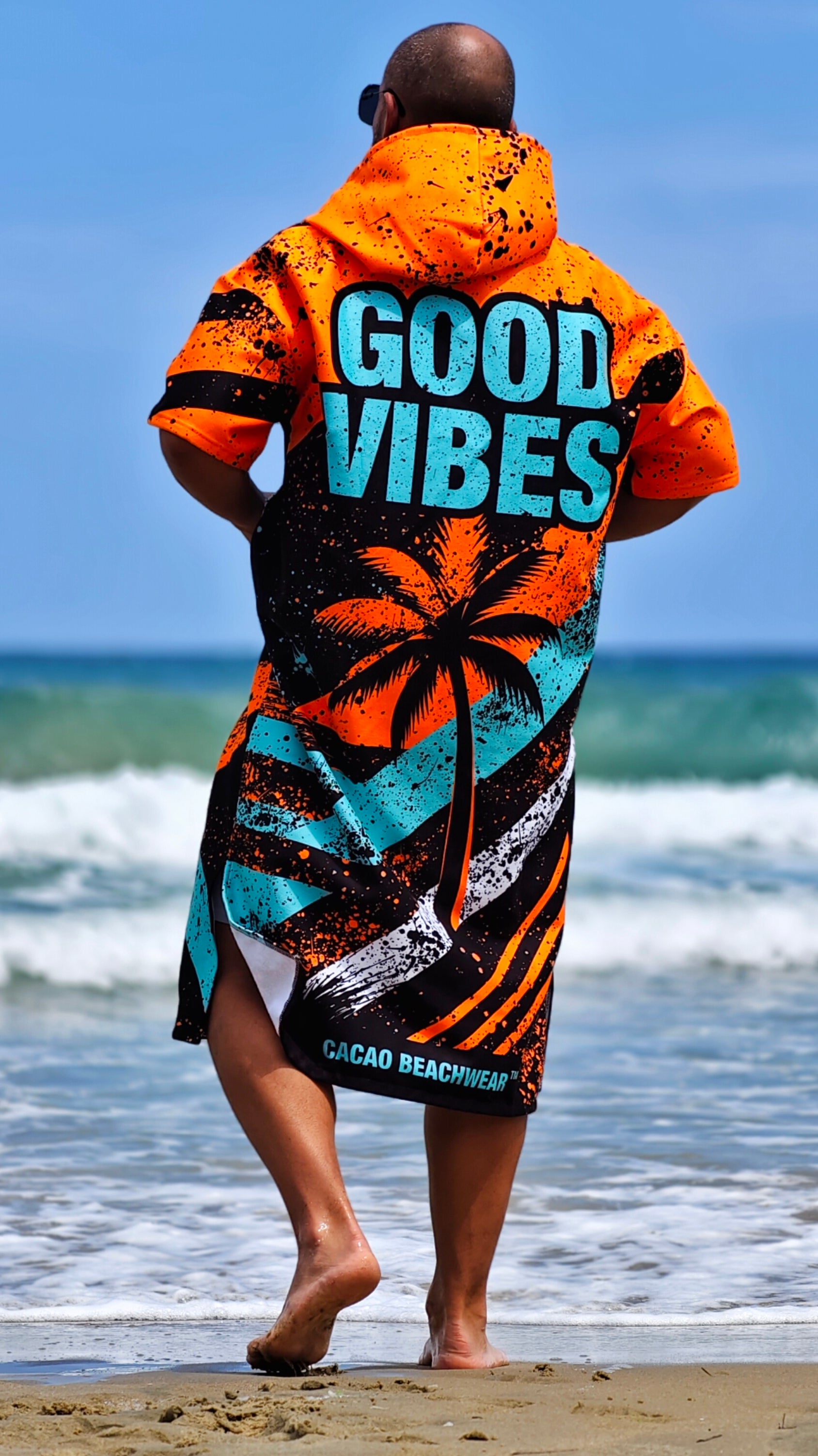 Blue Spirit men’s beach poncho towel with hood, zipper and pockets – CACAO Beachwear™