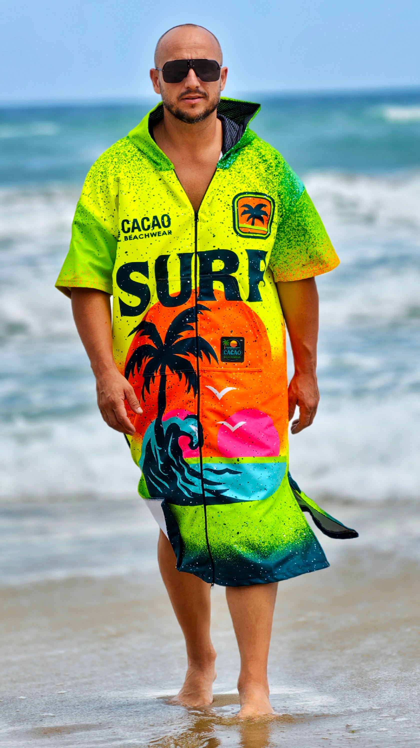 Surf Vibe men’s beach poncho towel with hood, zipper and pockets – CACAO Beachwear™
