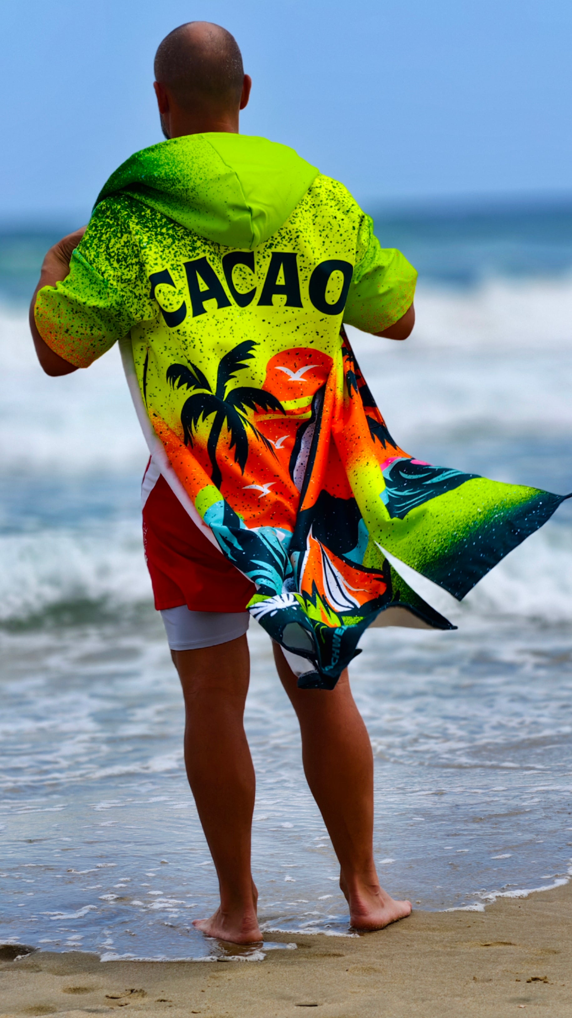 Surf Vibe men’s beach poncho towel with hood, zipper and pockets – CACAO Beachwear™