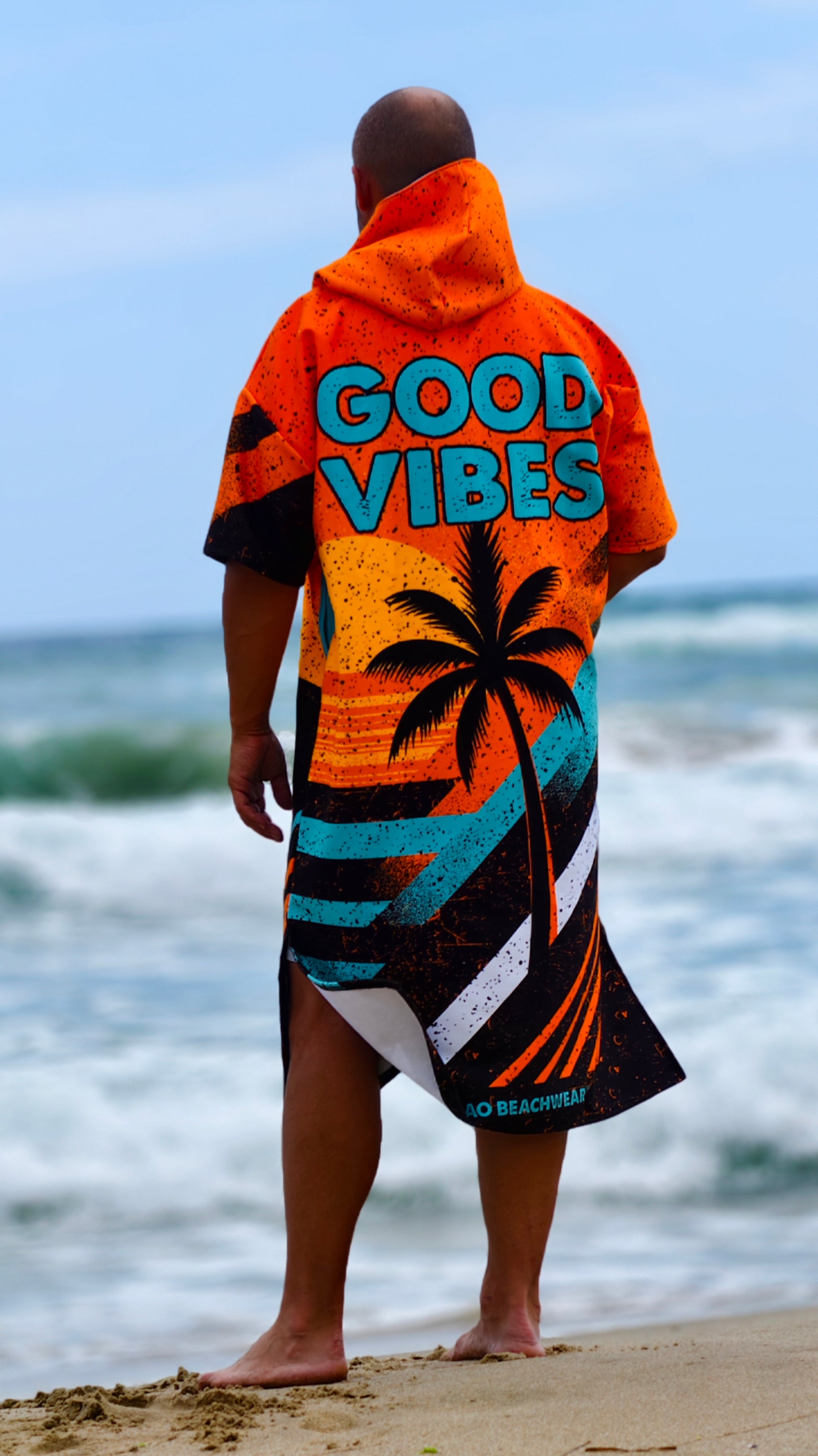 Orange men’s beach poncho towel with hood, zipper and pockets – CACAO Beachwear™