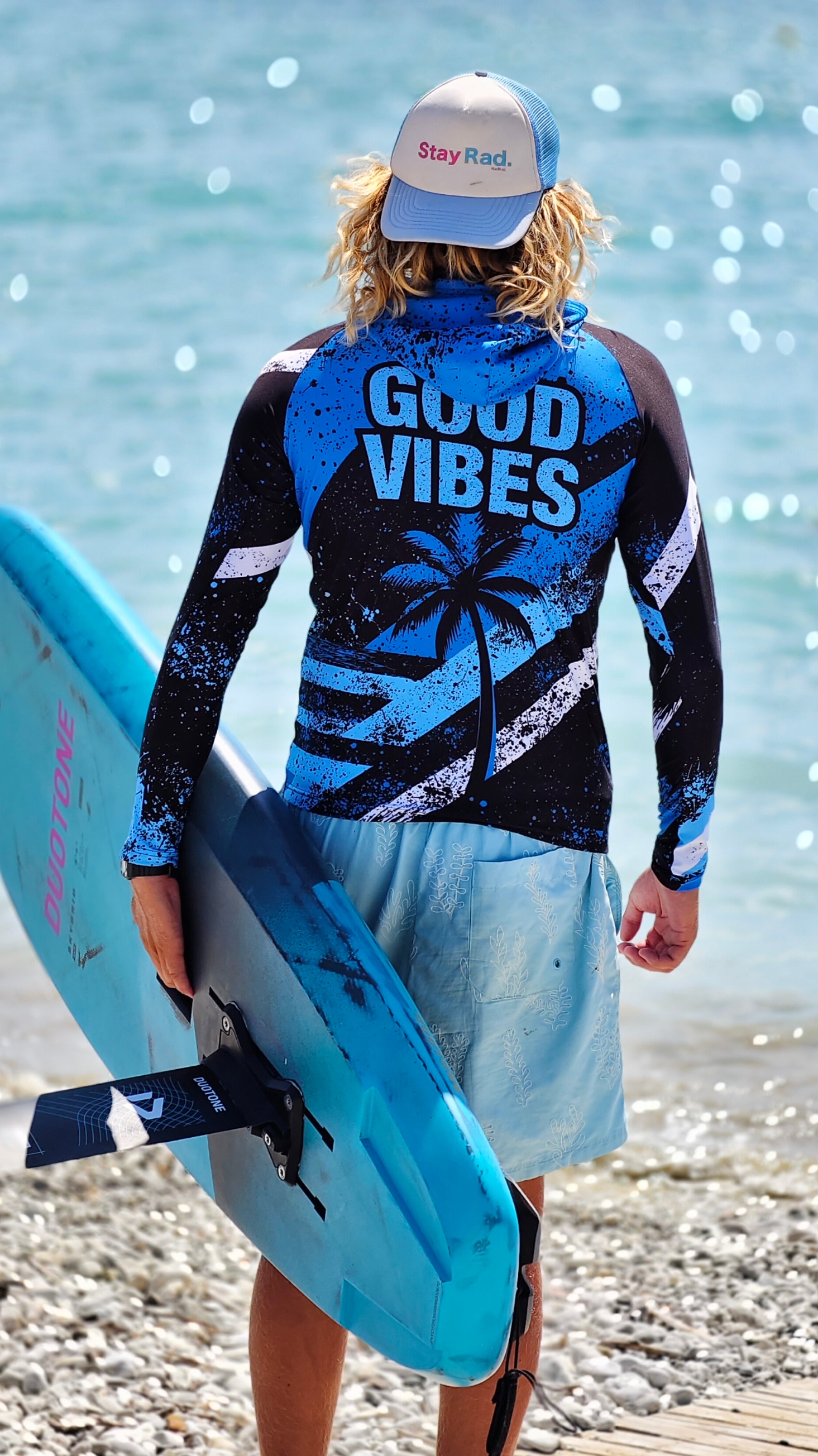 Blue Spirit Sky men’s rashguard CACAO Beachwear™️ with UV Protection