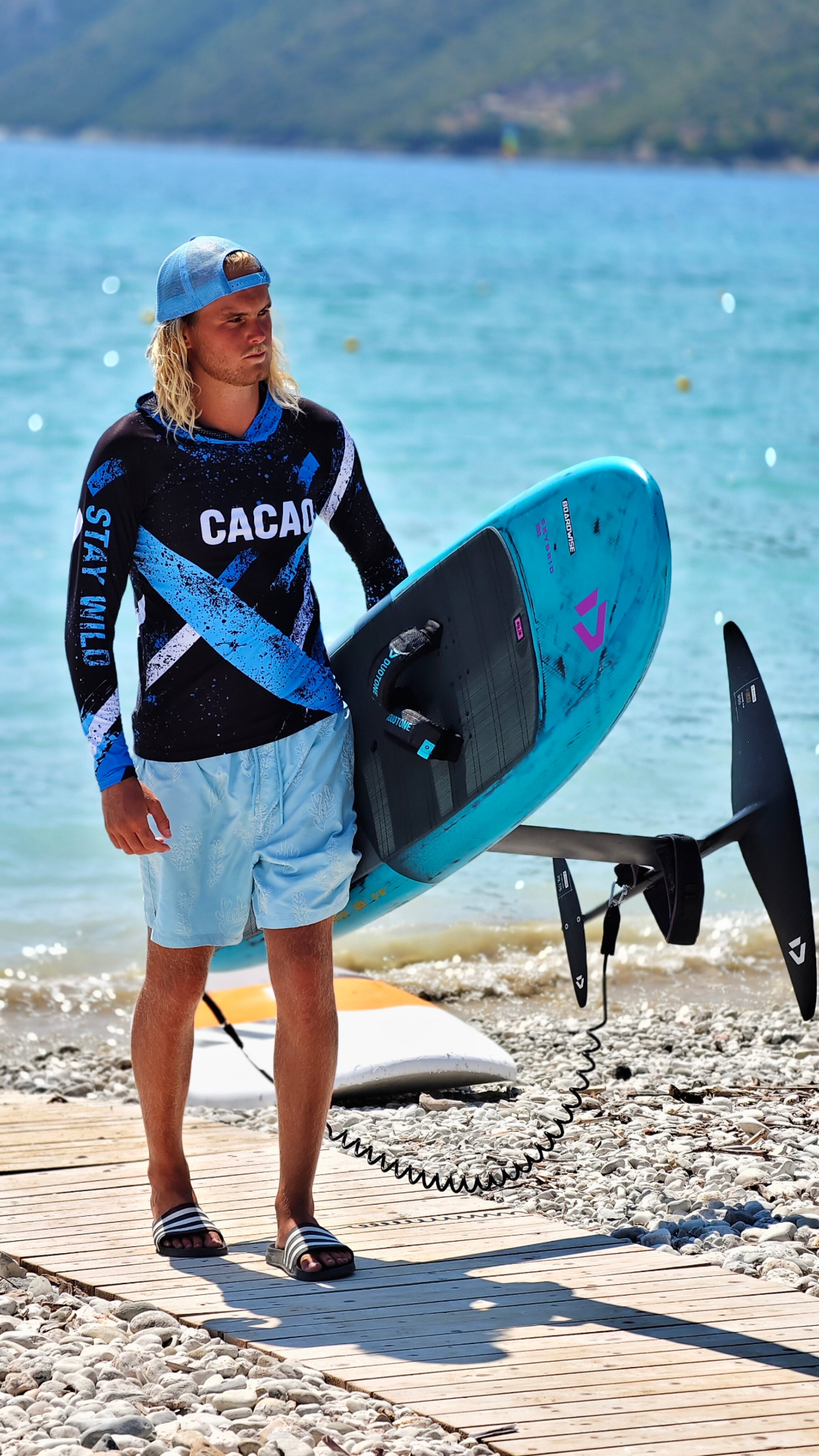 Blue Spirit Sky men’s rashguard CACAO Beachwear™️ with UV Protection