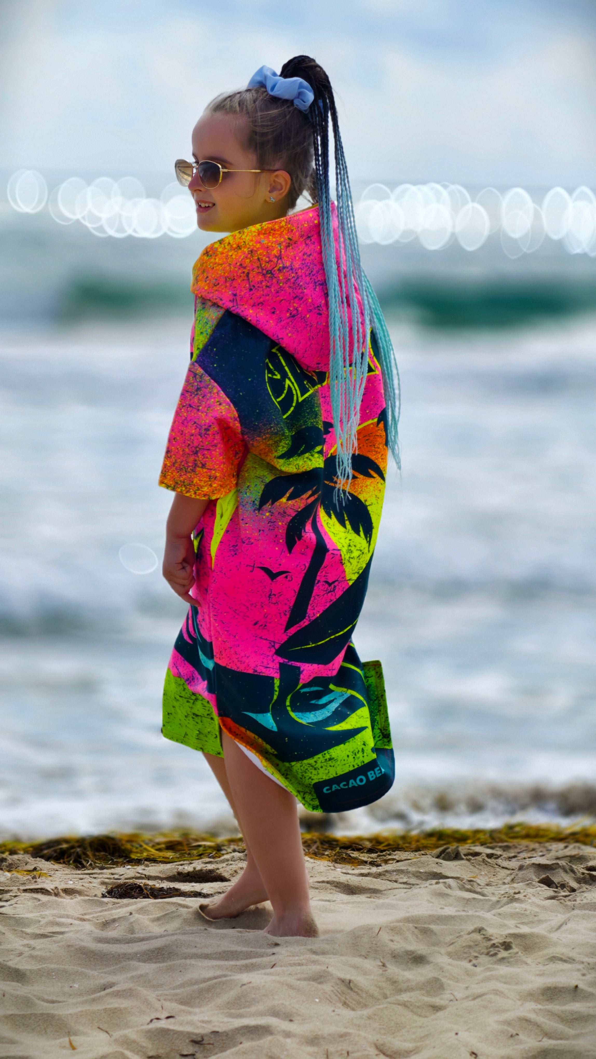 Paradise children’s beach poncho towel with hood, zipper and pockets – CACAO Beachwear™