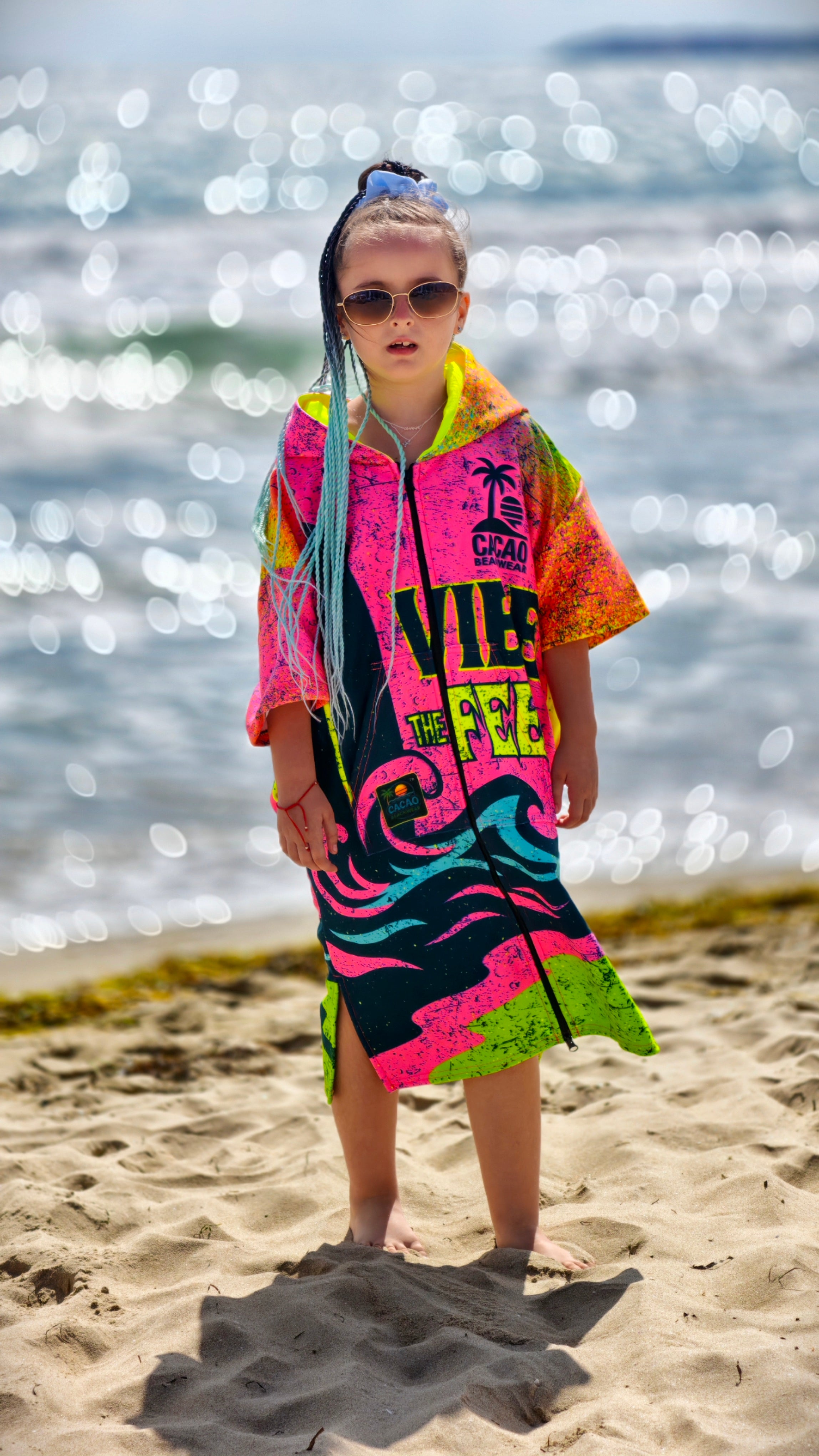 Paradise children’s beach poncho towel with hood, zipper and pockets – CACAO Beachwear™