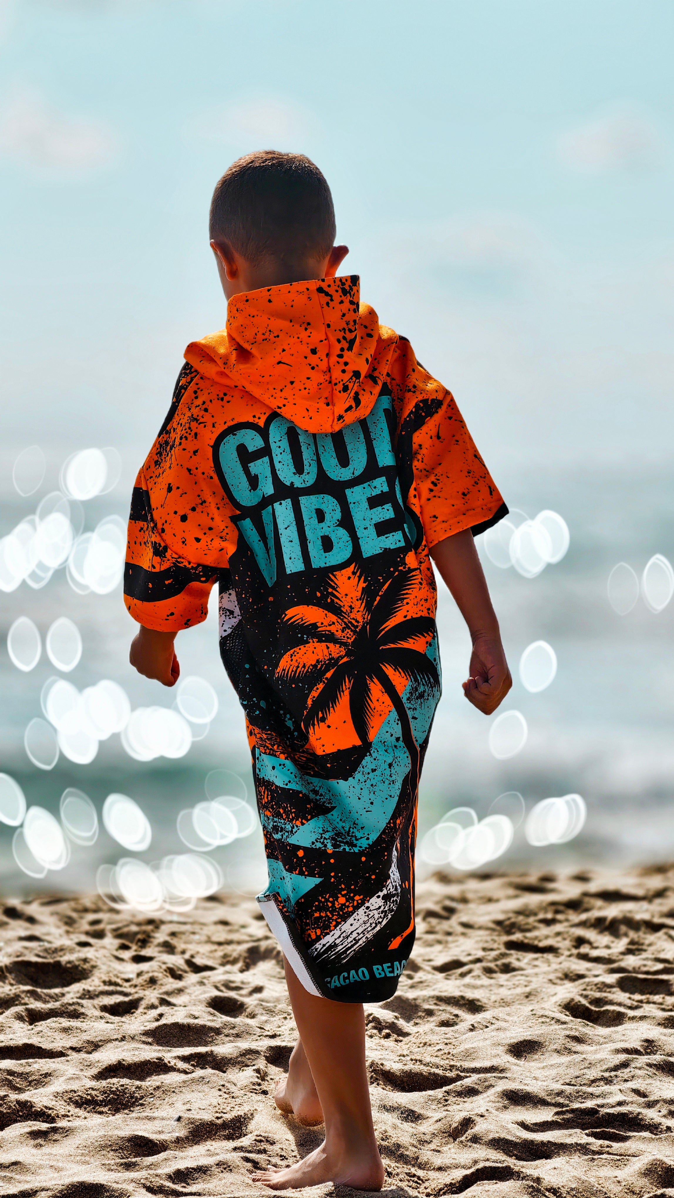 Blue Spirit children’s beach poncho towel with hood, zipper and pockets – CACAO Beachwear™