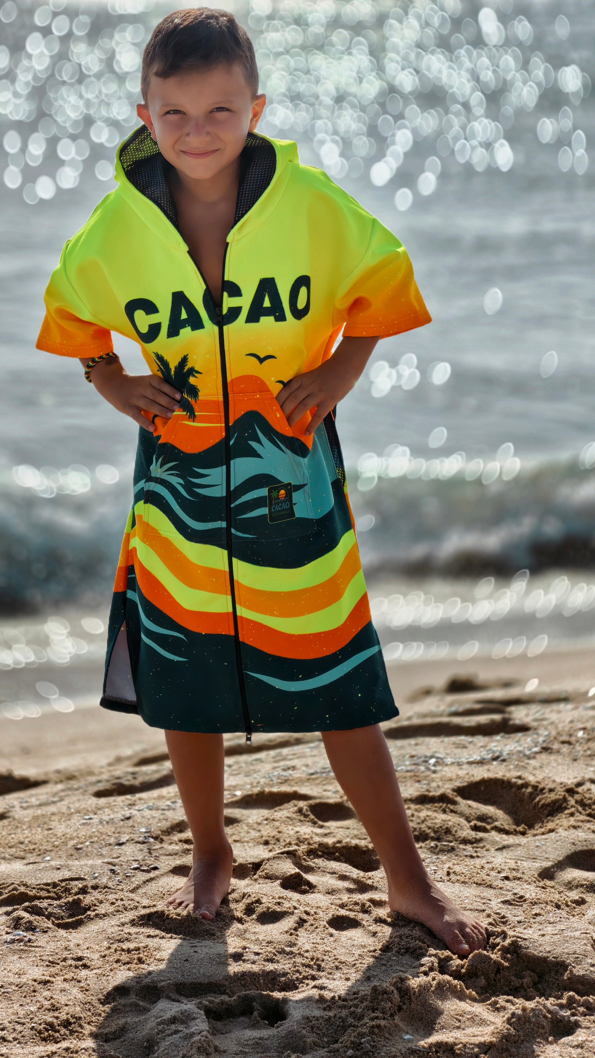 Sunset children’s beach poncho towel with hood, zipper and pockets – CACAO Beachwear™
