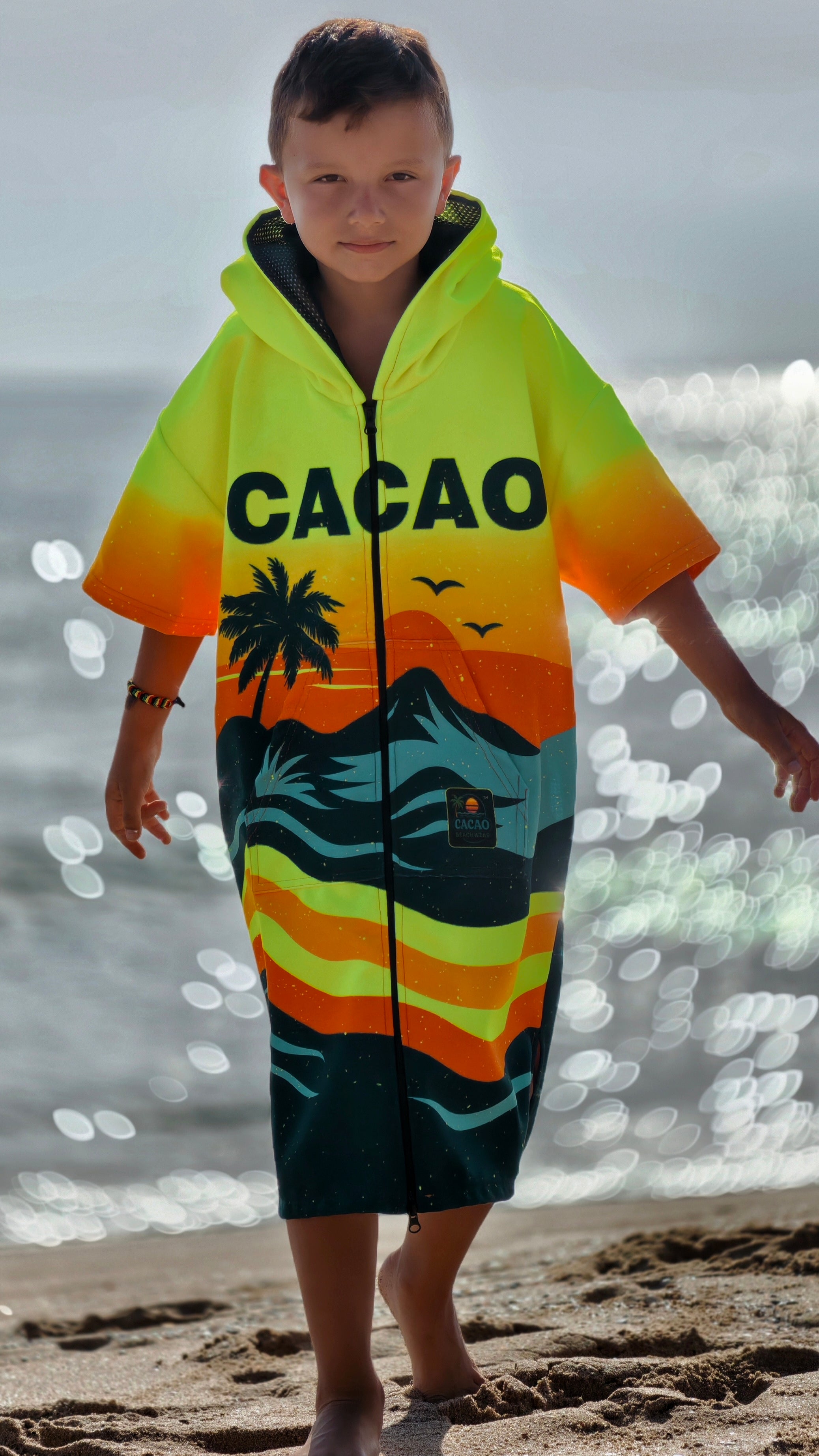 Sunset children’s beach poncho towel with hood, zipper and pockets – CACAO Beachwear™