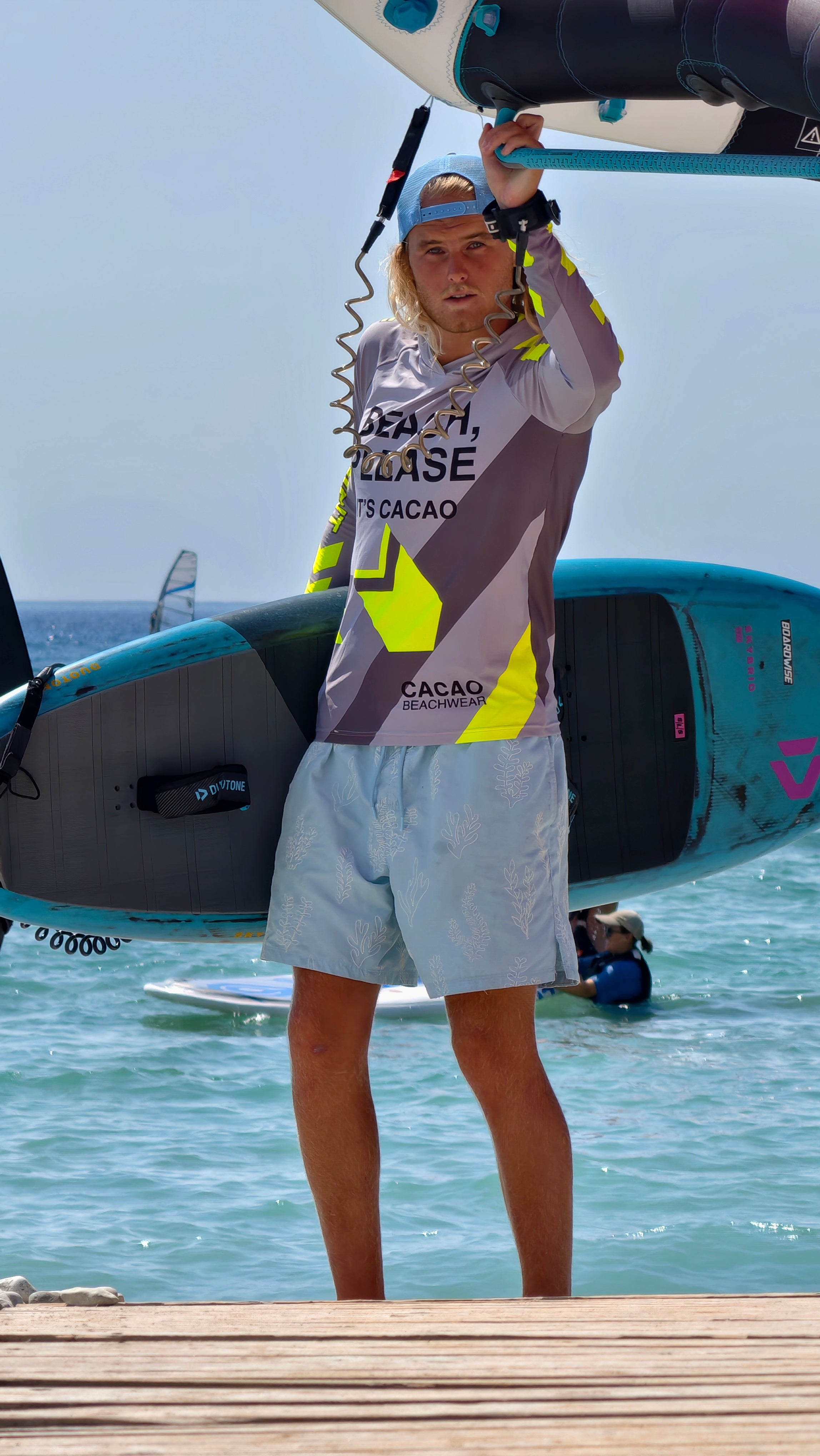 Solar Vibes men’s rashguard CACAO Beachwear™️ with UV Protection