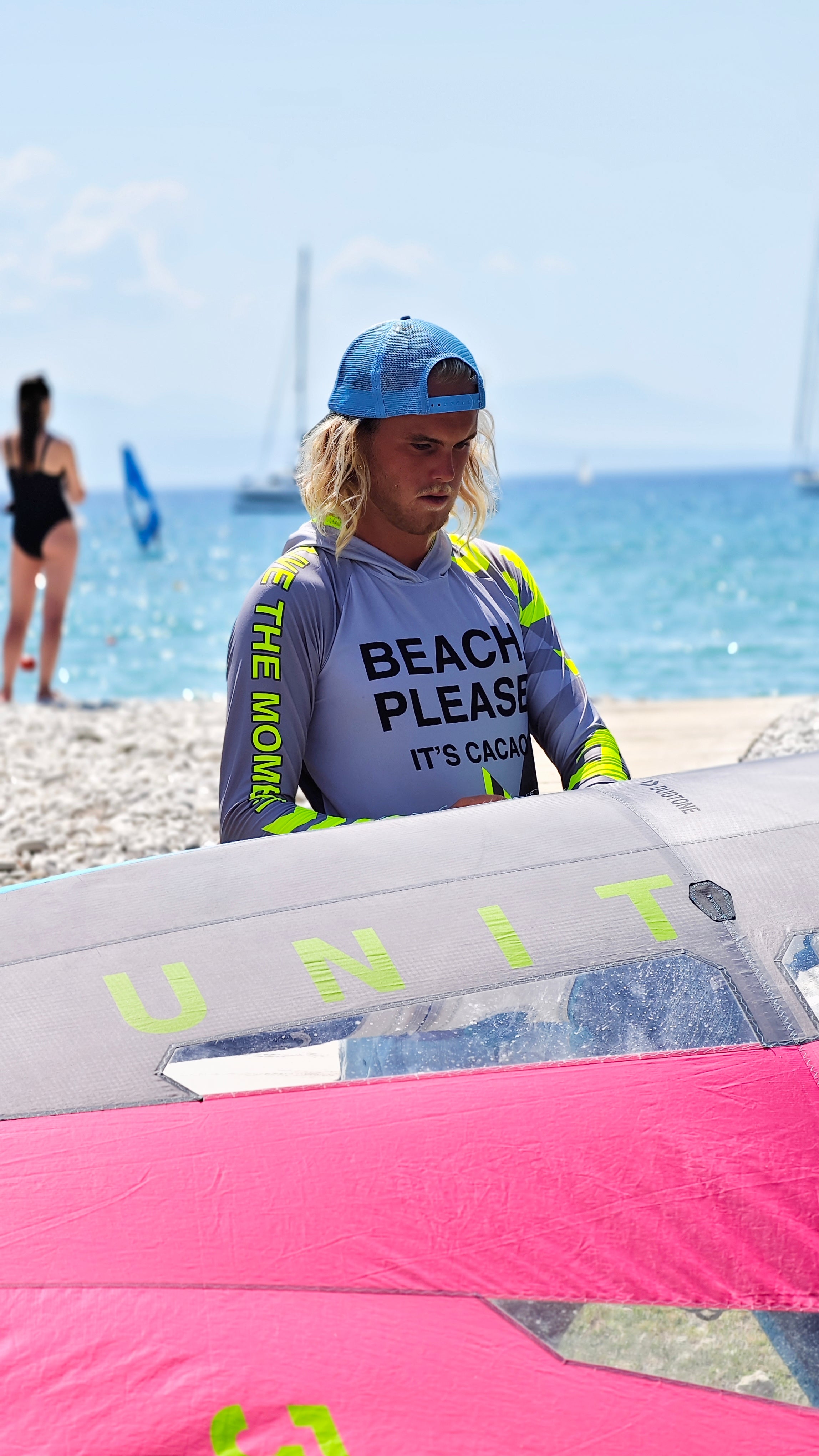 Solar Vibes men’s rashguard CACAO Beachwear™️ with UV Protection