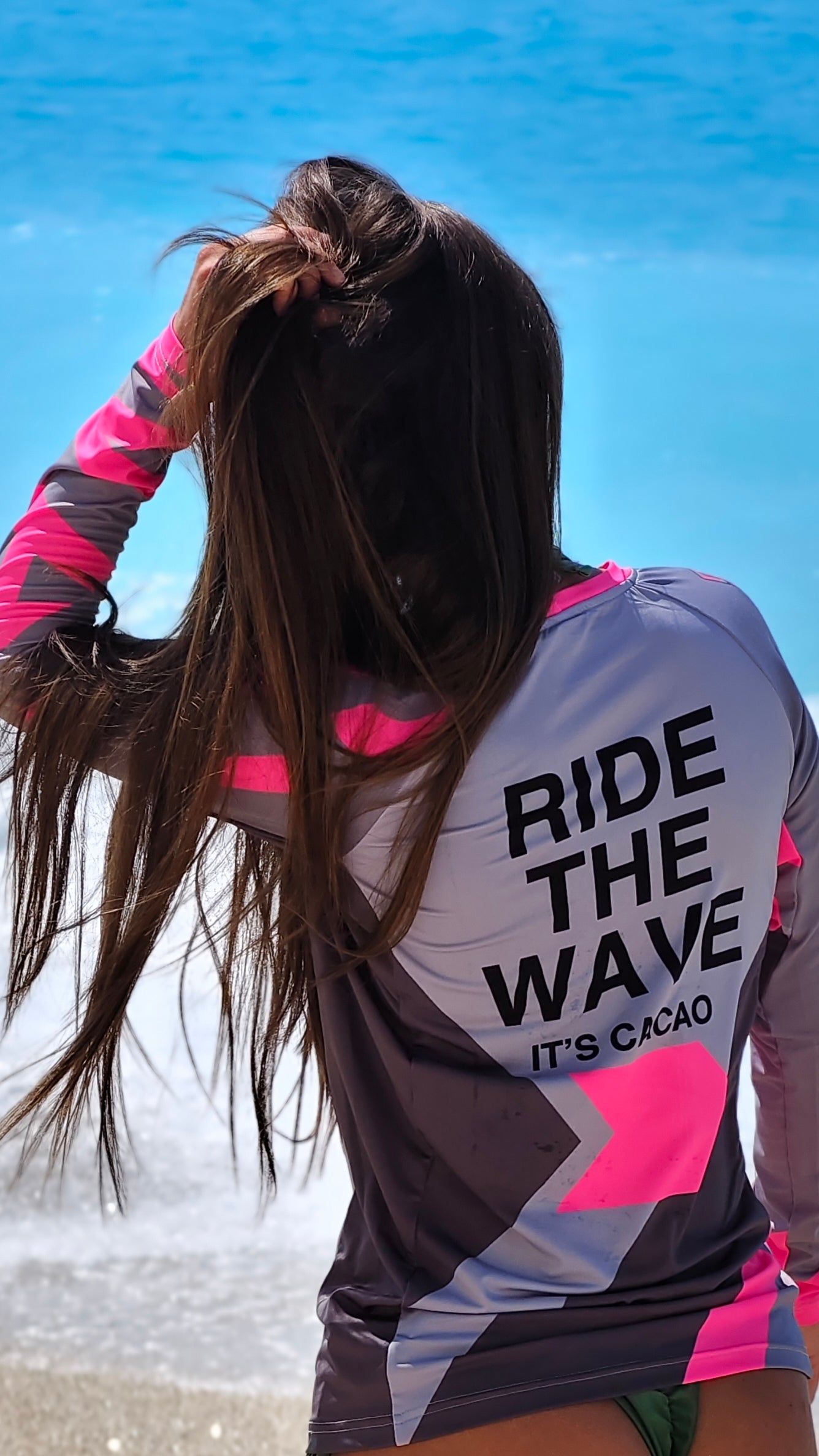 Solar Vibes Pink women’s rashguard CACAO Beachwear™️ with UV Protection