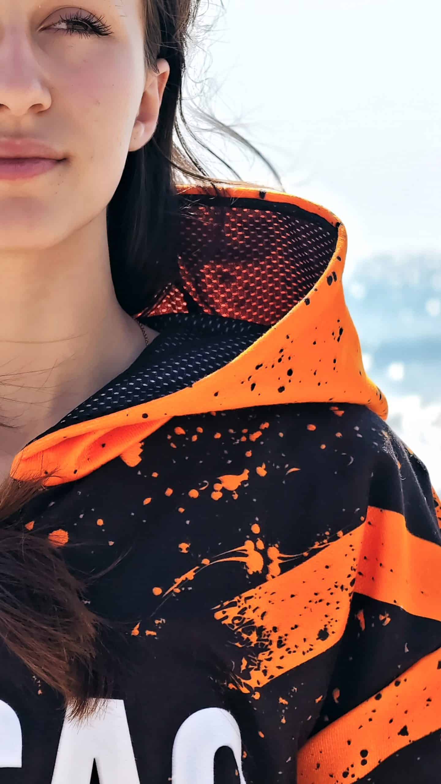 Blue Spirit women’s beach poncho towel with hood, zipper and pockets – CACAO Beachwear™